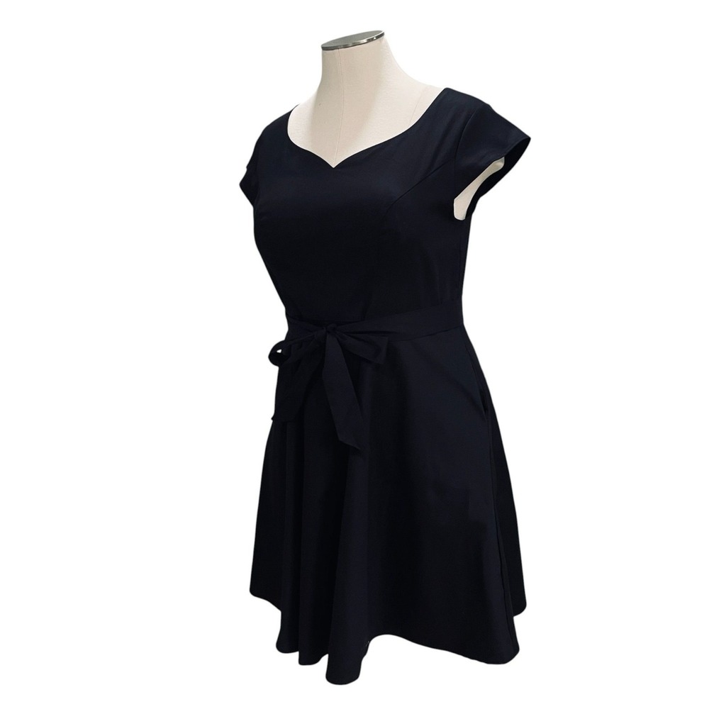 Kingfancy Black Fit And Flare Dress‎ With Pockets Short Sleeve Belted NWOT - Picture 6 of 10